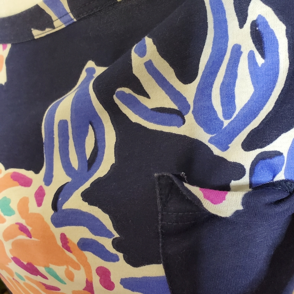 Lilly Pulitzer Talia Top Women Medium Navy Floral Resortwear Beach Comfy Coastal - Picture 7 of 15